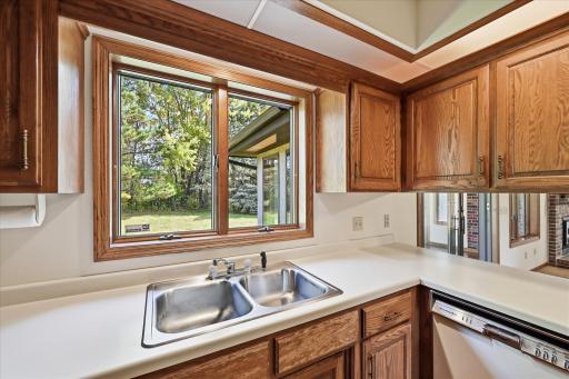 9220 53rd Street N, Lake Elmo, MN 55042