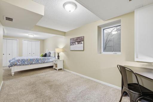 1128 Selby Avenue, Saint Paul, MN 55104
