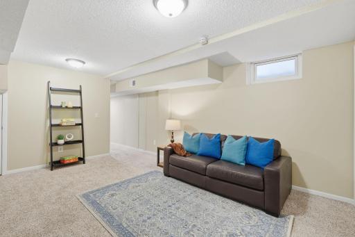 1128 Selby Avenue, Saint Paul, MN 55104