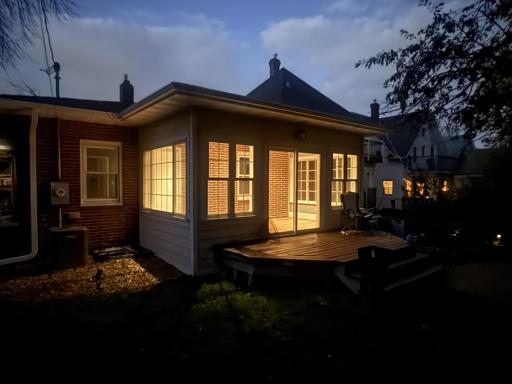 1128 Selby Avenue, Saint Paul, MN 55104