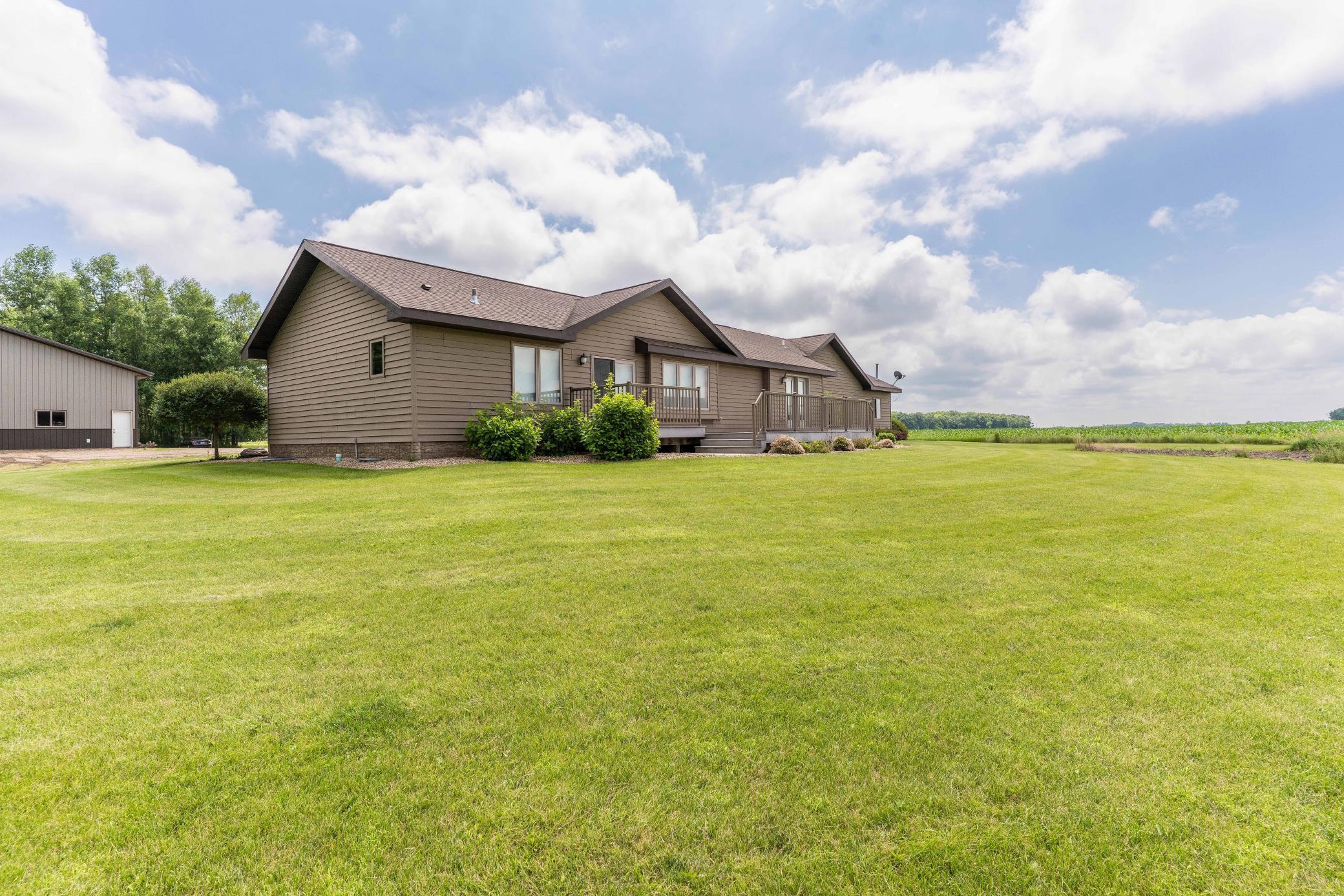 6432 Botzet Rd NE-334.jpg