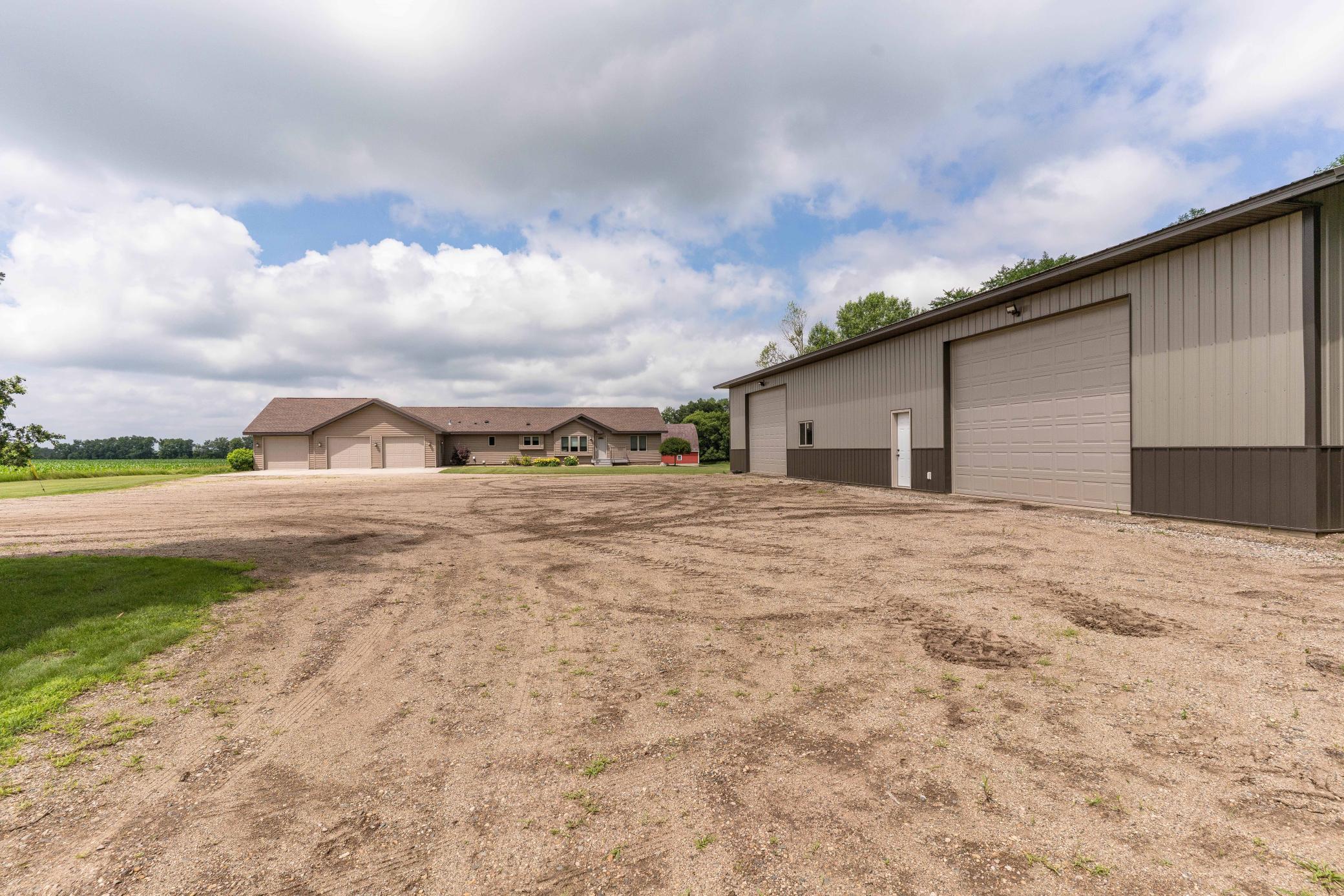 6432 Botzet Rd NE-301.jpg