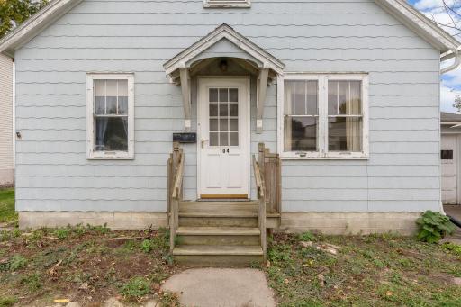 104 1st Street NE, New Prague, MN 56071