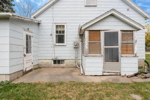 104 1st Street NE, New Prague, MN 56071