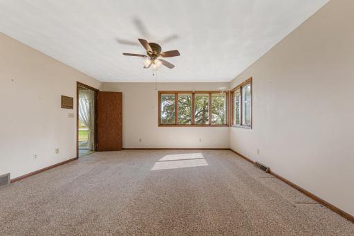 39031 State Hwy 13, Waseca, MN 56093