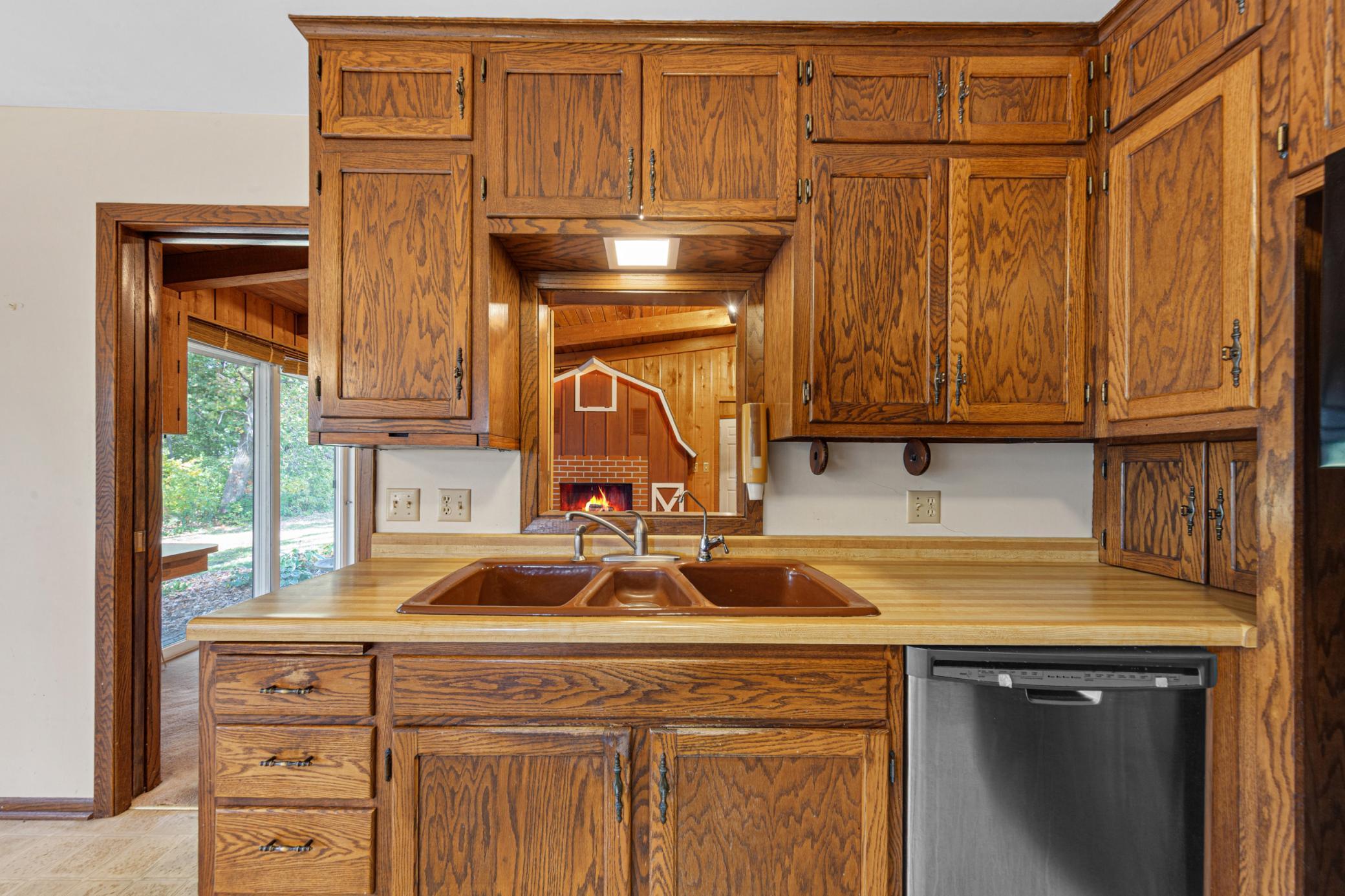 26_21 kitchen.jpg