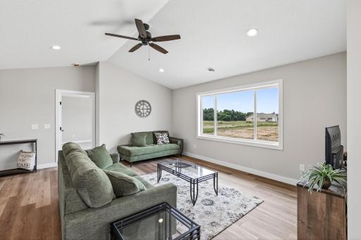 7233 386th Street, North Branch, MN 55056