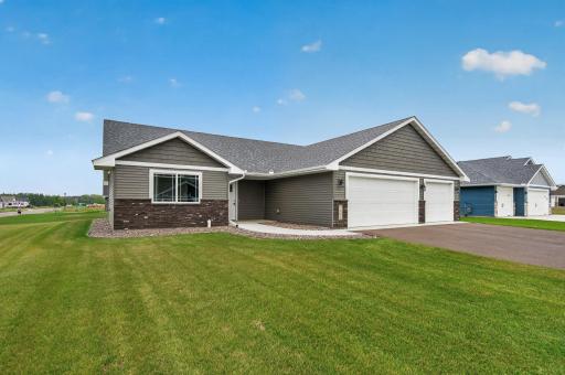 7233 386th Street, North Branch, MN 55056