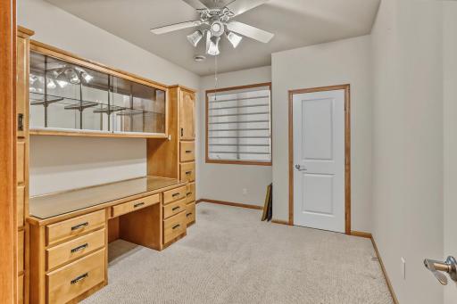 797 Villa Park Way, West Fargo, ND 58078
