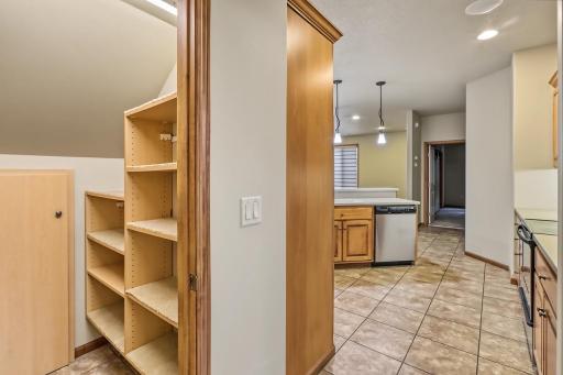797 Villa Park Way, West Fargo, ND 58078
