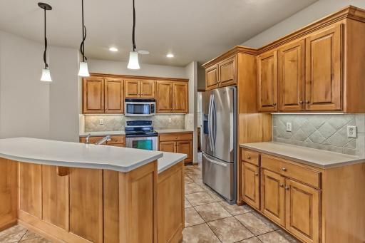 797 Villa Park Way, West Fargo, ND 58078
