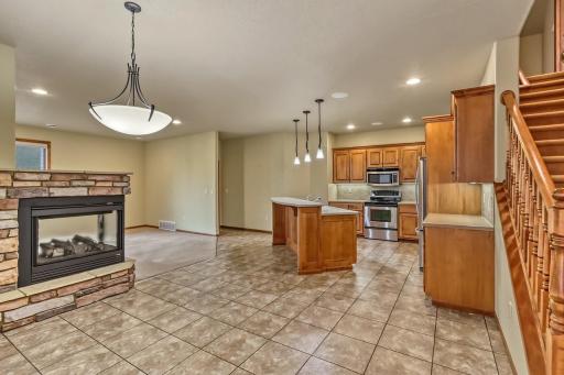 797 Villa Park Way, West Fargo, ND 58078