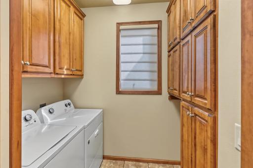 797 Villa Park Way, West Fargo, ND 58078