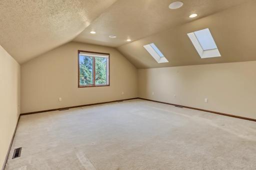797 Villa Park Way, West Fargo, ND 58078