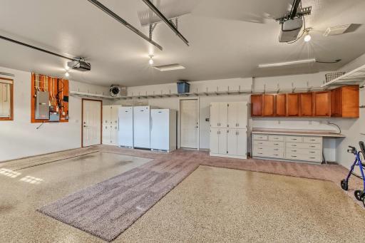 797 Villa Park Way, West Fargo, ND 58078