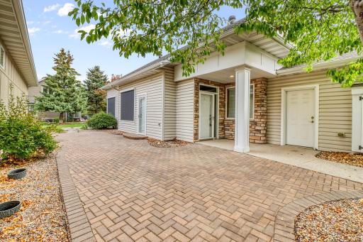 797 Villa Park Way, West Fargo, ND 58078