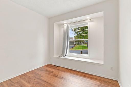 1075 Victoria Greens Boulevard, Victoria, MN 55386