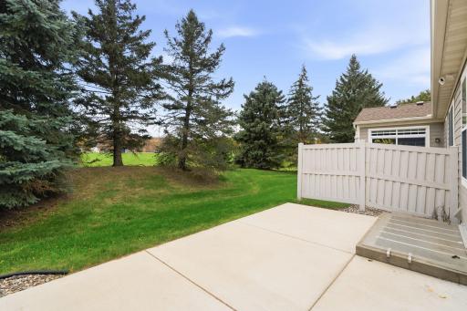 1075 Victoria Greens Boulevard, Victoria, MN 55386