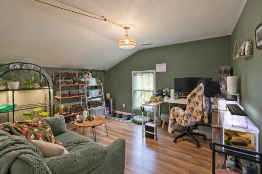 2904 11th Street NE, Austin, MN 55912
