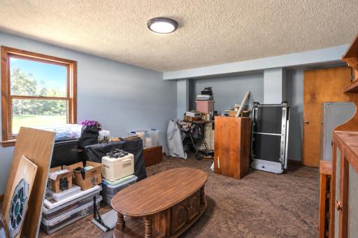 2904 11th Street NE, Austin, MN 55912