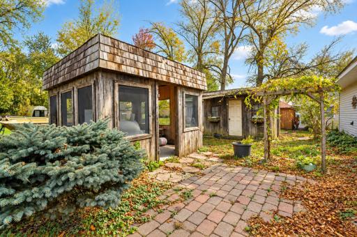 2904 11th Street NE, Austin, MN 55912