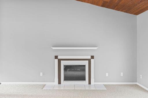 6384 Aspenwood Plaza, Woodbury, MN 55125