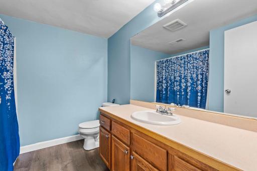 6384 Aspenwood Plaza, Woodbury, MN 55125