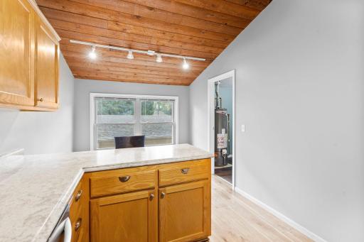 6384 Aspenwood Plaza, Woodbury, MN 55125