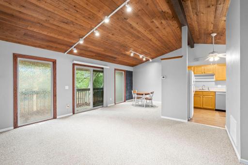 Ample natural light flowing into this space.