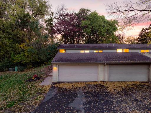 6384 Aspenwood Plaza, Woodbury, MN 55125