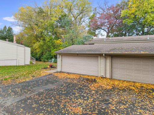 6384 Aspenwood Plaza, Woodbury, MN 55125