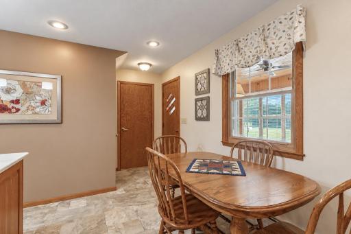 507 1st Street SW, Madelia, MN 56062