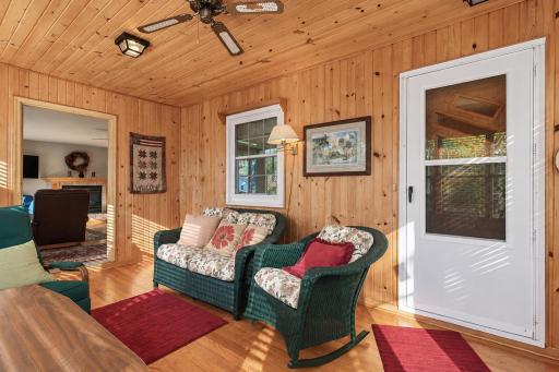 507 1st Street SW, Madelia, MN 56062