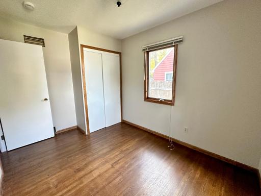 635 8th Avenue E, Shakopee, MN 55379