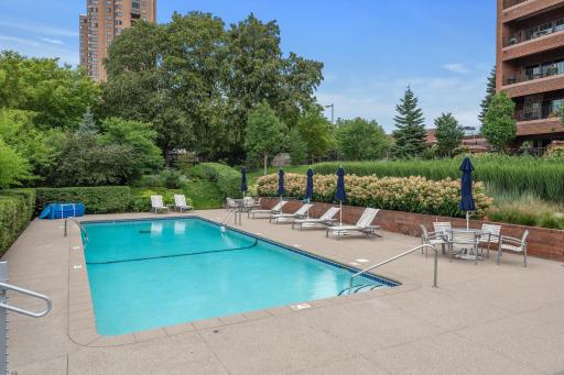 100 2nd Street SE, 406, Minneapolis, MN 55414