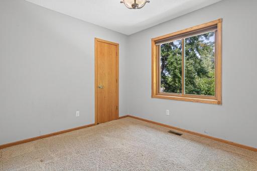 5420 134th Street N, Hugo, MN 55038