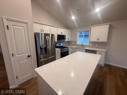 2480 Jacamar Avenue NE, Saint Michael, MN 55376