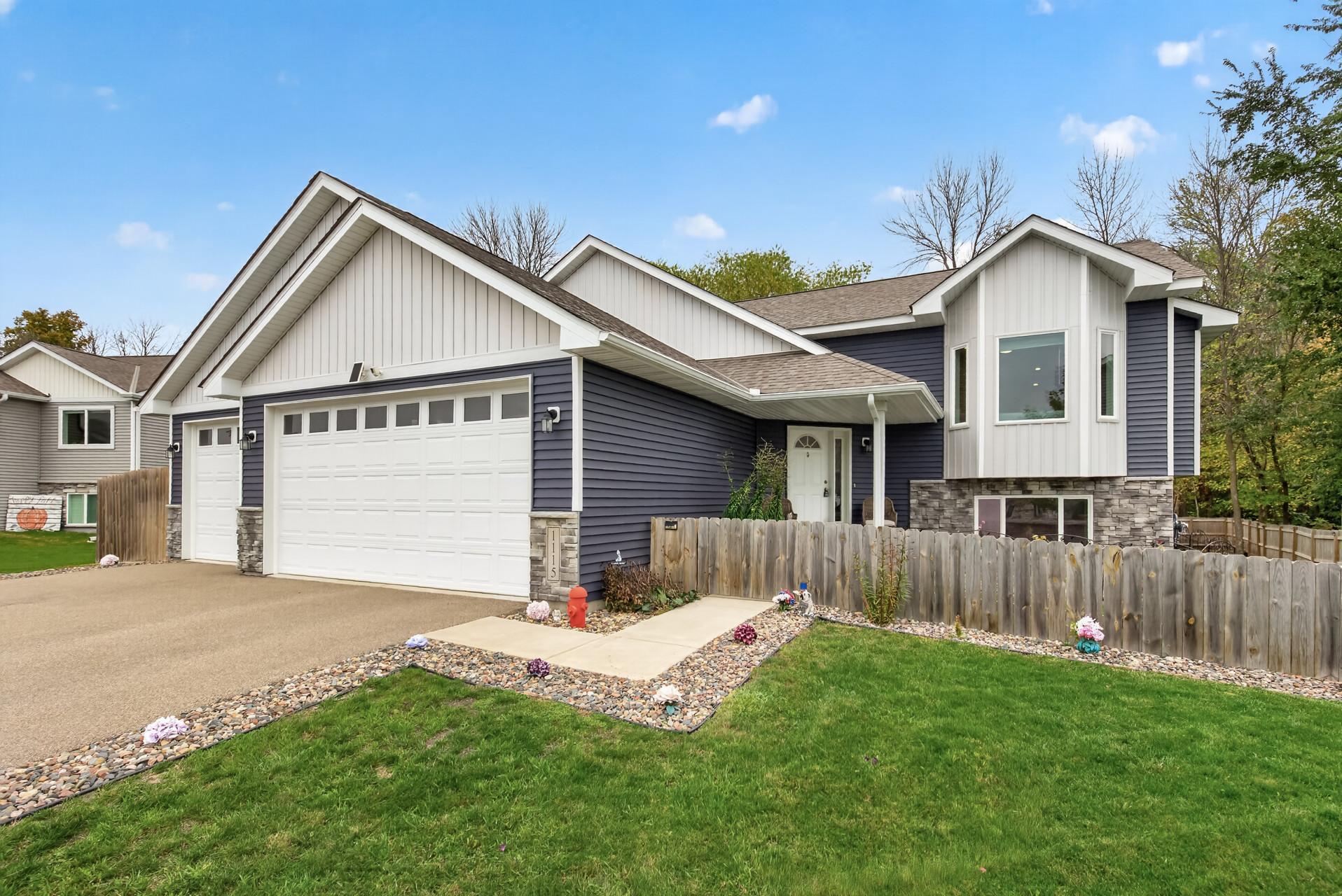 Property photo for 1115 Mulberry Avenue NE, Montgomery, MN 56069
