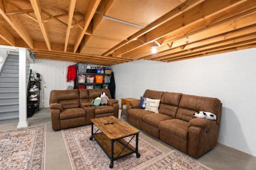 301 SE Oak Street, Brownsdale, MN 55918