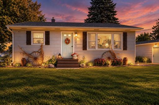 301 SE Oak Street, Brownsdale, MN 55918
