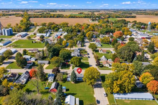 301 SE Oak Street, Brownsdale, MN 55918