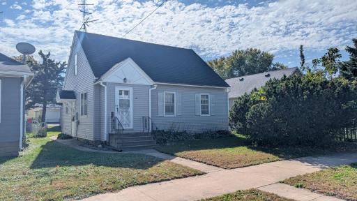 815 10th Avenue SW, Austin, MN 55912
