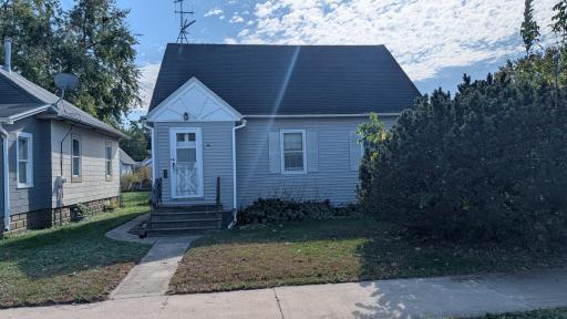 815 10th Avenue SW, Austin, MN 55912