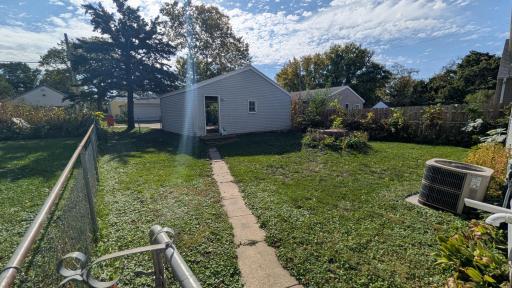 815 10th Avenue SW, Austin, MN 55912