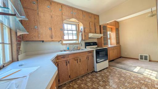815 10th Avenue SW, Austin, MN 55912