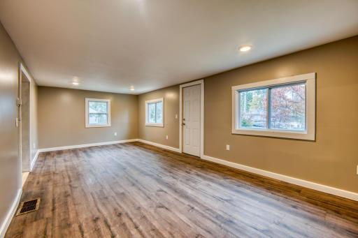 513 26th Street NW, Bemidji, MN 56601