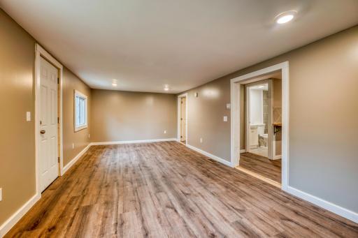 513 26th Street NW, Bemidji, MN 56601