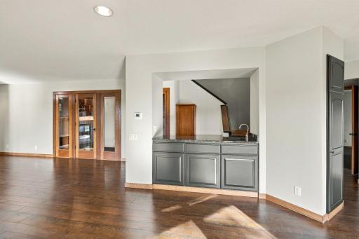 818 Mayflower Court, Northfield, MN 55057