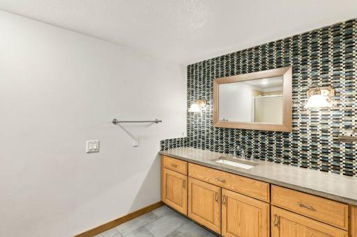 818 Mayflower Court, Northfield, MN 55057