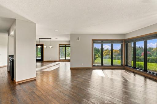 818 Mayflower Court, Northfield, MN 55057